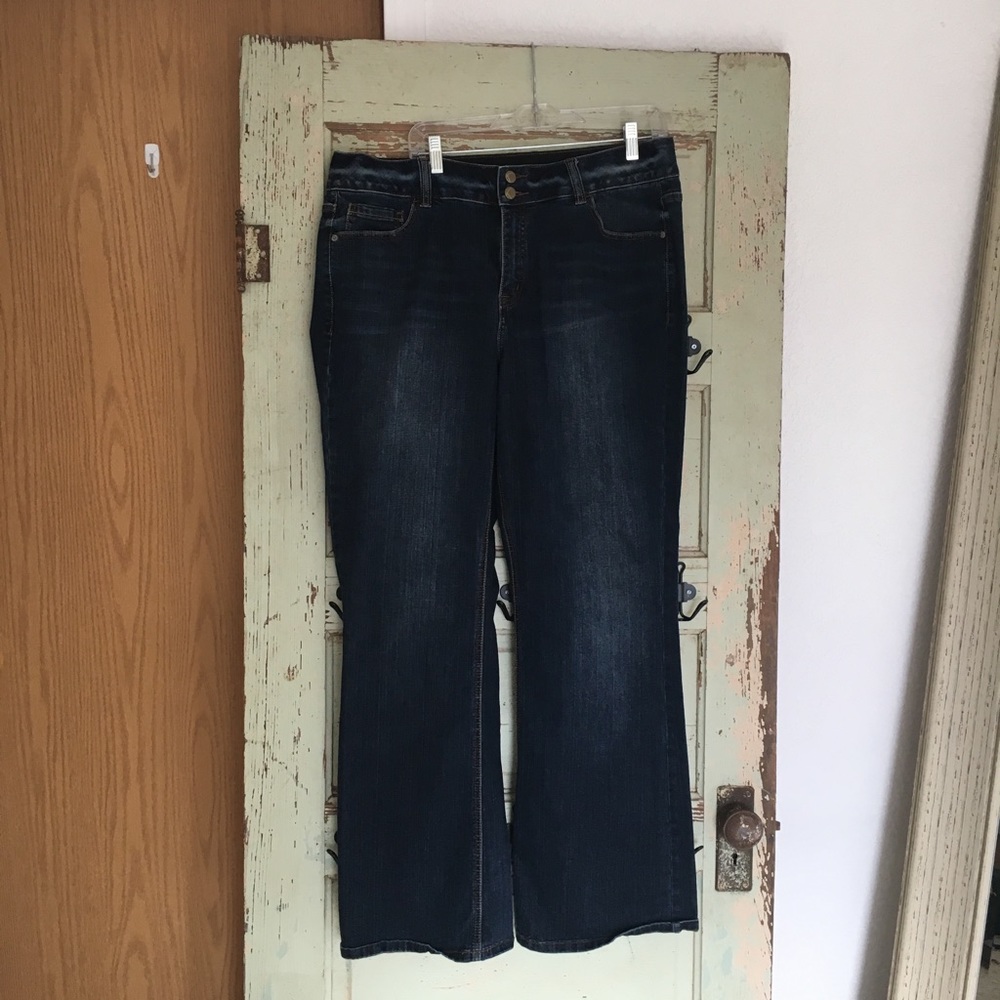 Lane Bryant High Rise Boot Cut Jeans 18